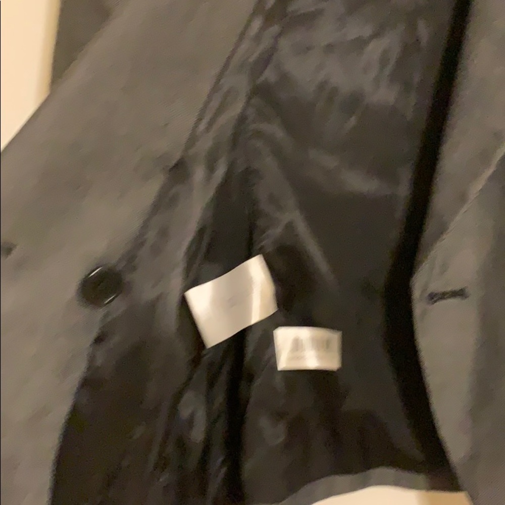 Blazer - Picture 8 of 8